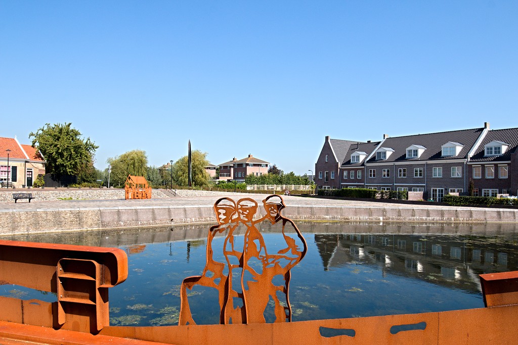 goeree overflakkee goeree-overflakkee eiland goedereede dirksland middelharnis sommelsdijk oostflakkee hdr molen strand badplaats